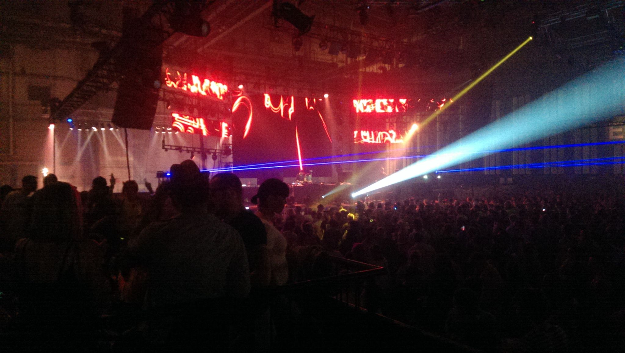 040 IMAG1274 BURST018